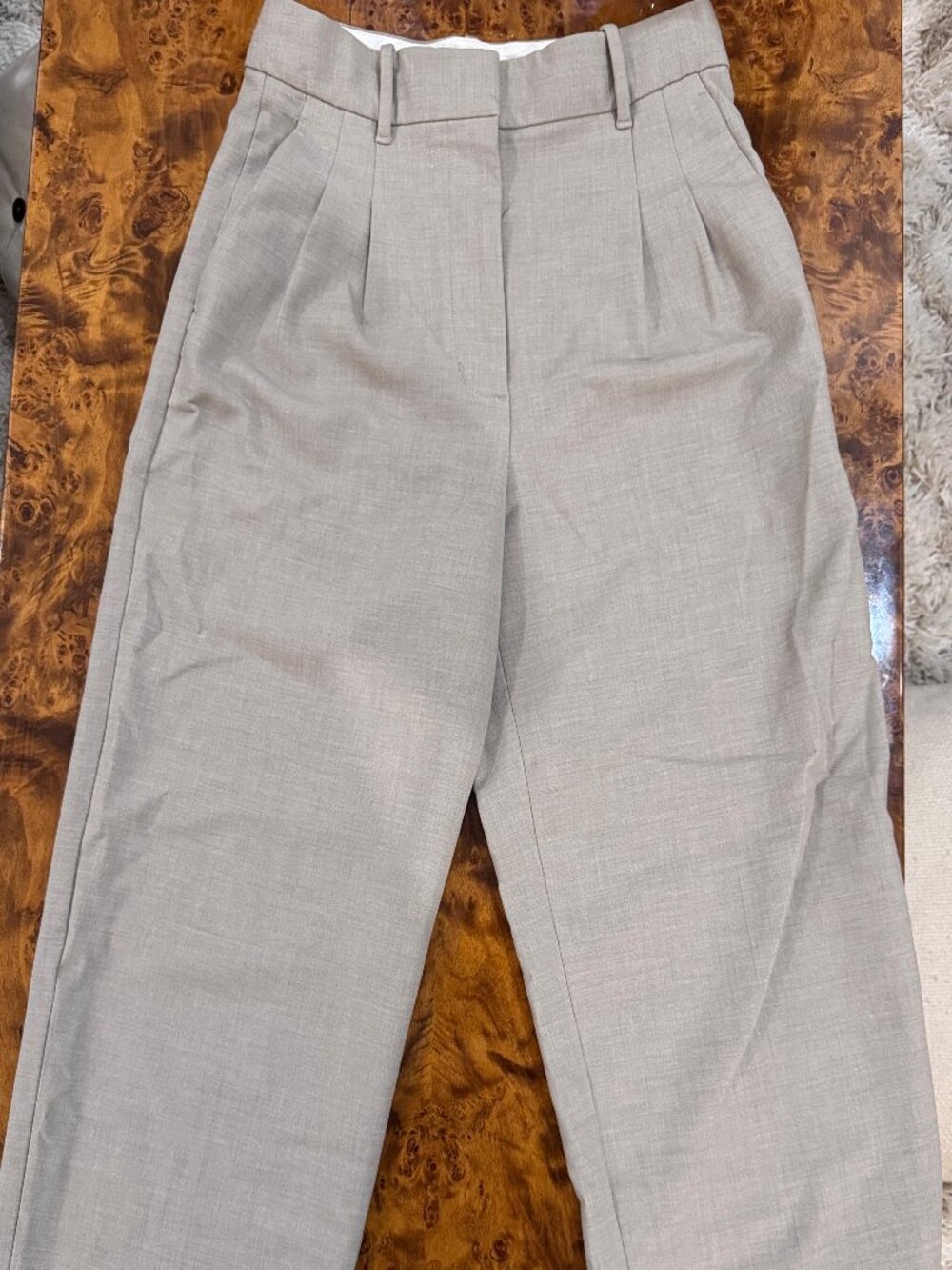 Aritzia Wilfred - The Effortless Pant - Light Gray Ankle - Sz 4 - EUC